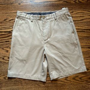 Vineyard Vines Link Short Khaki Size 32 9 inch inseam